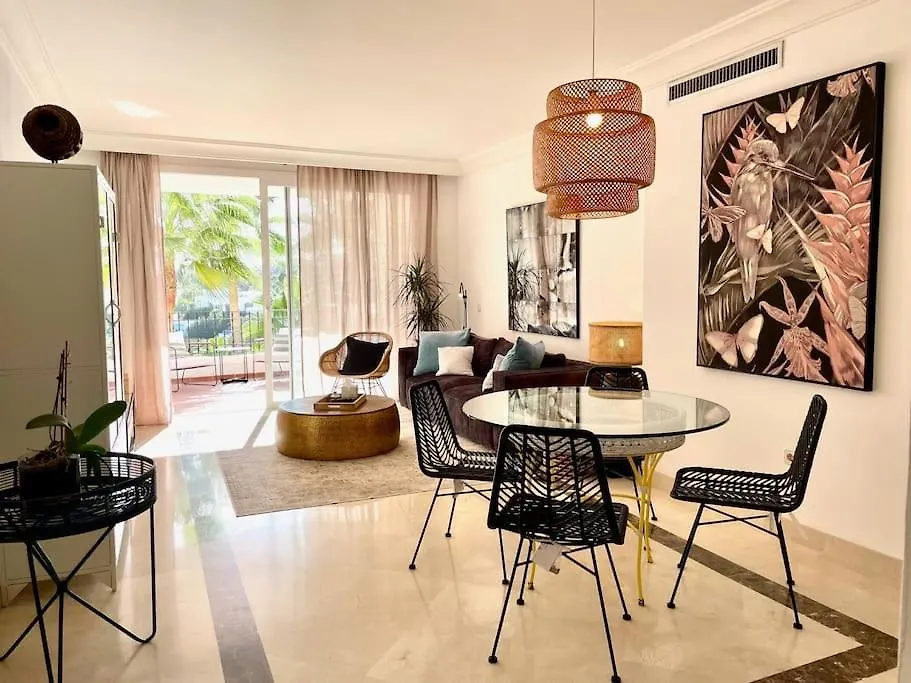 Precioso Y Acogedor Apartamento En Zona De Golf Estepona 0*,  Spain