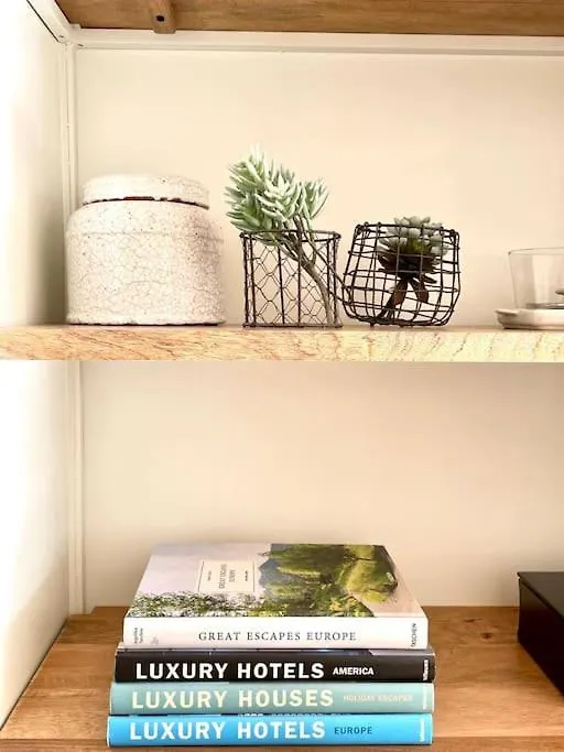 Precioso Y Acogedor Apartamento En Zona De Golf Estepona 0*,  Spain