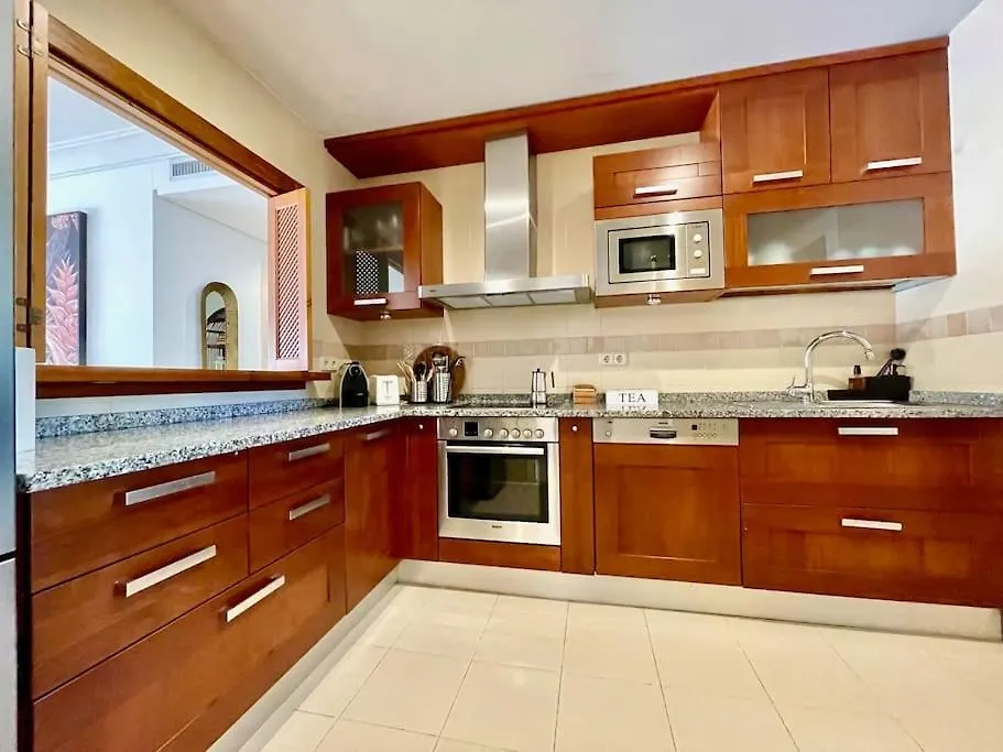 Precioso Y Acogedor Apartamento En Zona De Golf Estepona 0*,